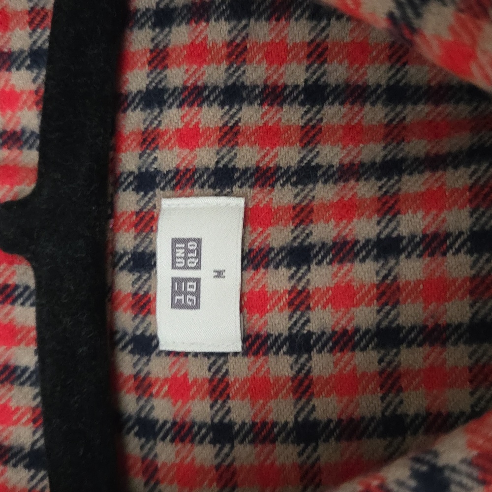 NWT Uniqlo Flannel Boxy Shirt, Red Plaid, Size M - Picture 6 of 11